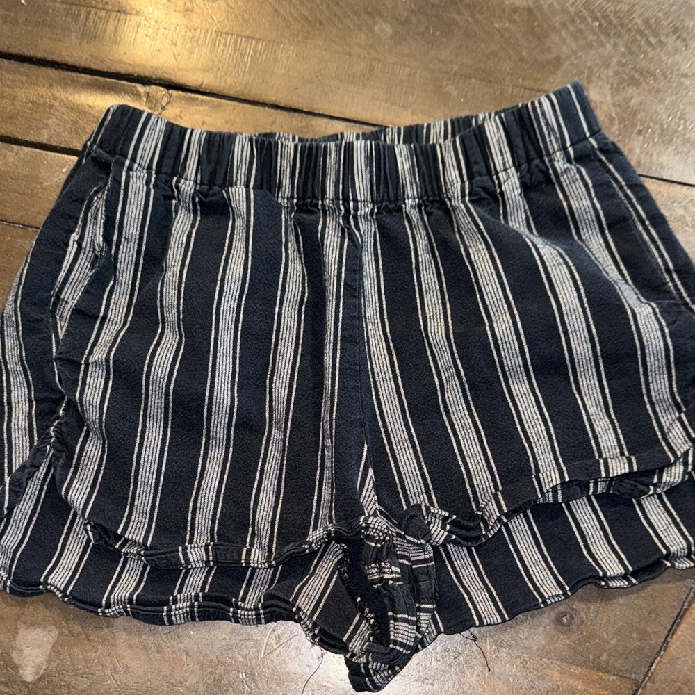 Brandy Melville Black and White Striped High Waist Shorts